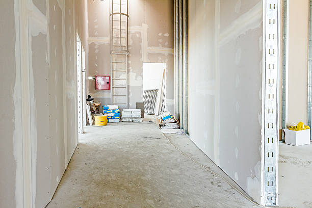 Garage Floor Epoxy Painting in Highland On The Lake, NY